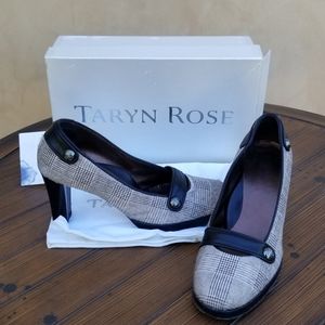 Taryn Rose plaid ponyhair heels sz 8.5
